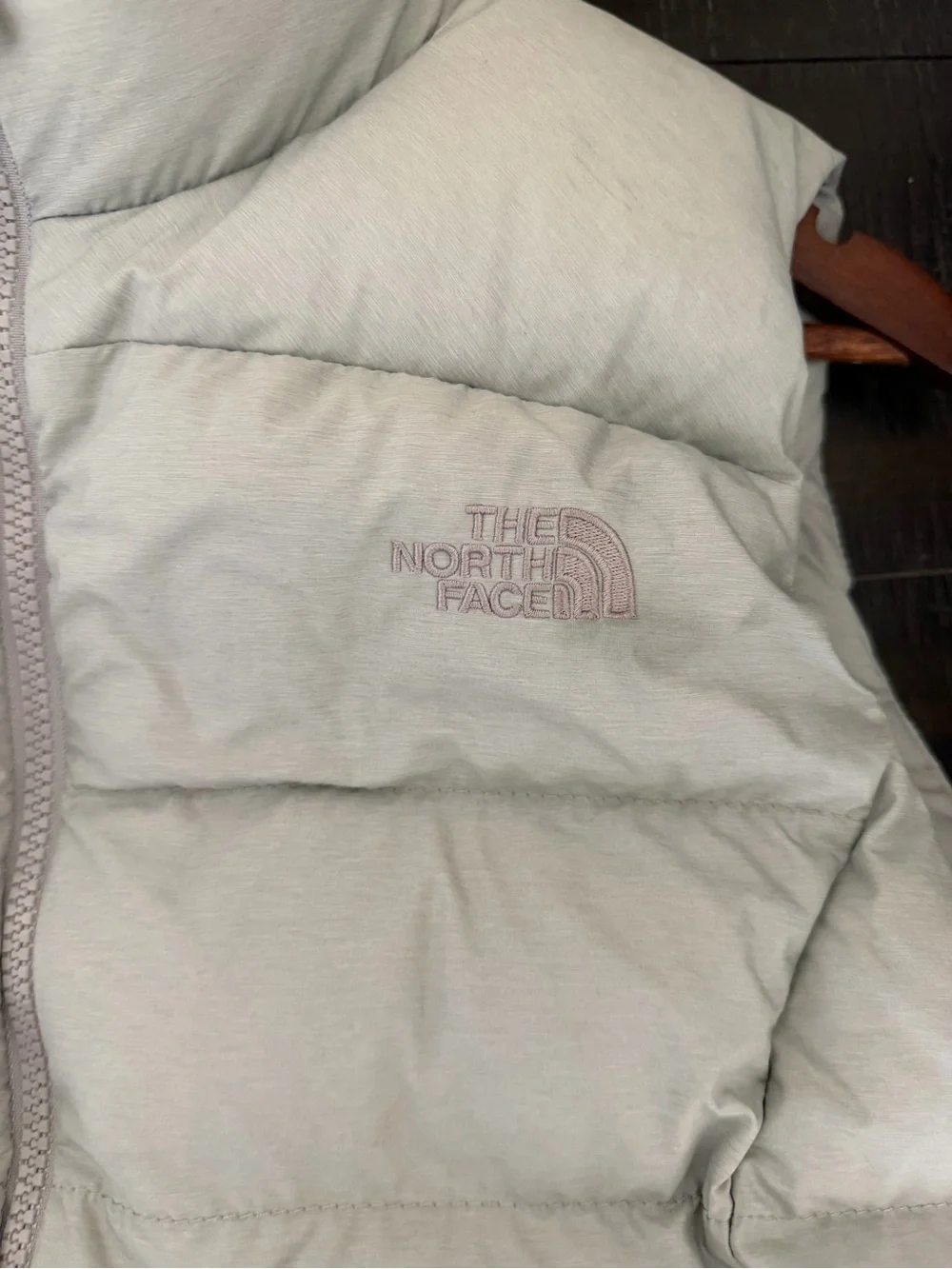 The North Face light gray puffer vest Medium down filled‎ blend winter outdoors